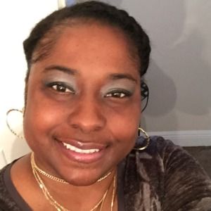 Meet your Posher, Toya